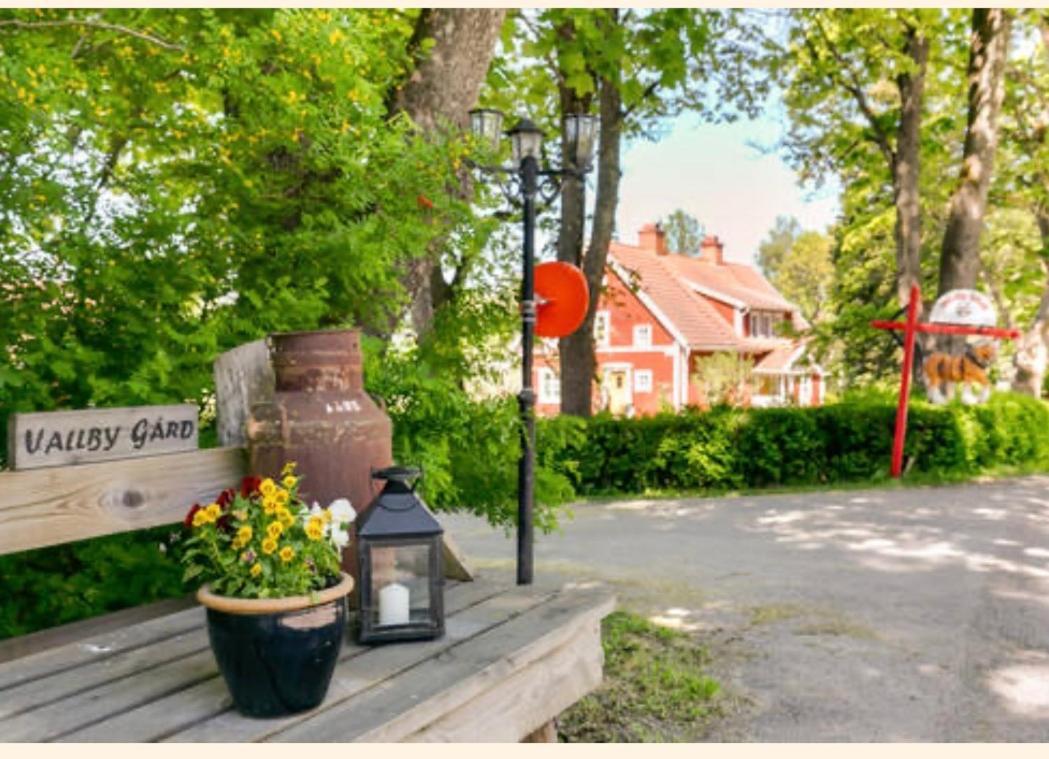 Vallby Gård Örebro Eksteriør bilde